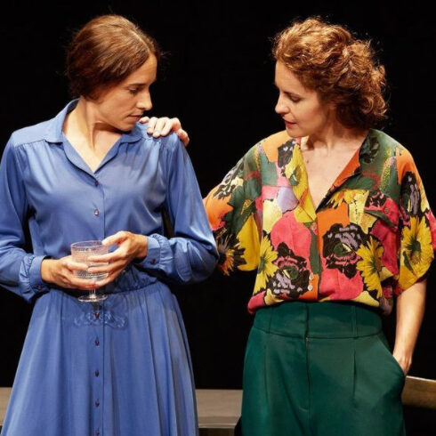 Victoria viene a cenar