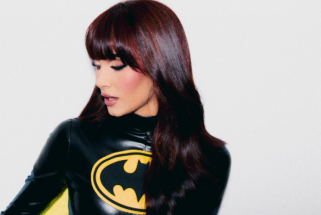 Aitana batgirl Aitana batgirl
