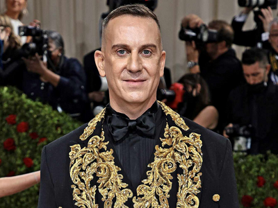 Jeremy Scott anuncia su final en moschino tras diez año al frente de la firma