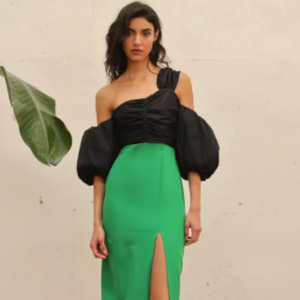 Te proponemos cuatro looks de firmas 'made in spain' para el día del Pescaito en la Feria de Sevilla