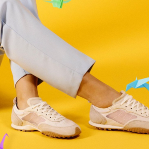 Las zapatillas favoritas de entretiempo de las influencers, The Hoff