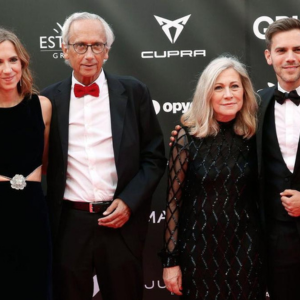 Así ha sido la 6ª edición de la gala "People in red"