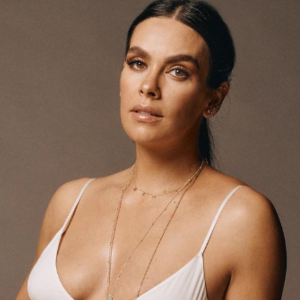 Cristina Pedroche luce increible tras su proceso de recuperación de postparto