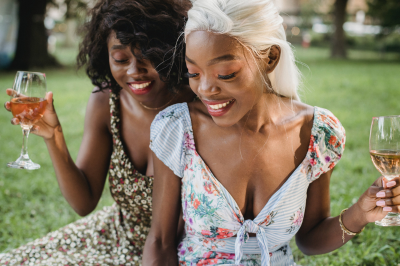 Cómo empezar a tener un estilo de vida "Jet set"