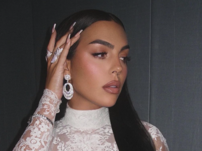 El régimen iraní censura una foto de Georgina Rodríguez borrándole el trasero El régimen iraní censura una foto de Georgina Rodríguez borrándole el trasero