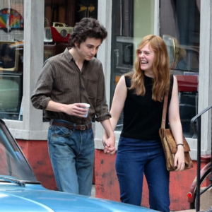 Timothée Chalamet y Elle Fanning