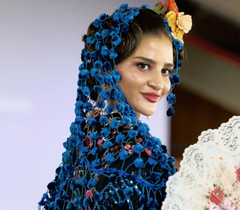 Destacada pequeña portada exterior – Into the Glow