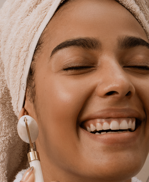 Destacada pequeña portada exterior – Into the Glow