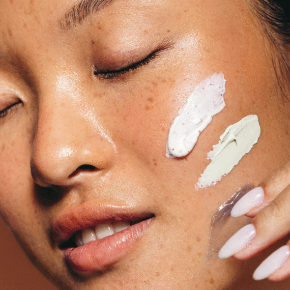 Destacada pequeña portada exterior – Into the Glow (1)